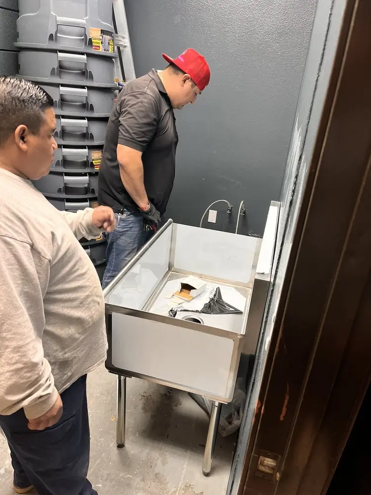 Commercial plumbing and sink installation in Lincoln Knolls